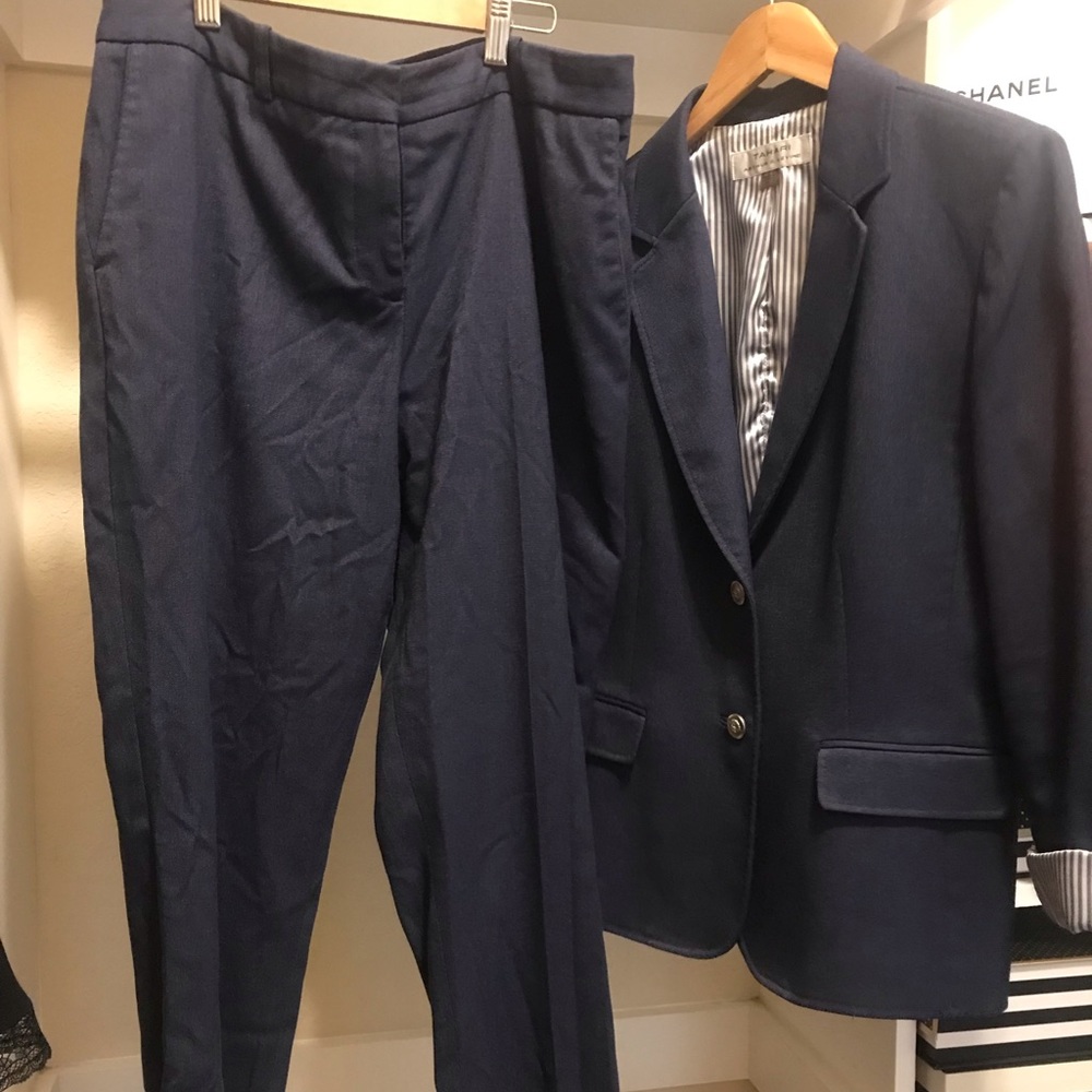 SOLD*****Tahari Suit